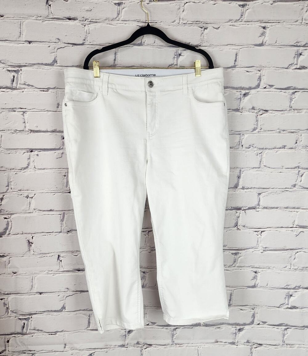 Liz Claiborne Capris Womens 18 summer vacation white minimalist cruise tropical